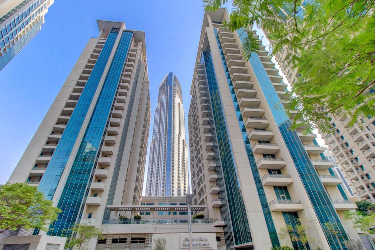Durrani Homes - Luxurious Studio Near Dubai Mall With Pool View المظهر الخارجي الصورة