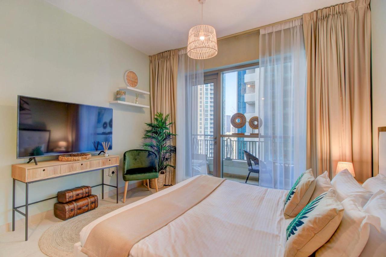 Durrani Homes - Luxurious Studio Near Dubai Mall With Pool View المظهر الخارجي الصورة