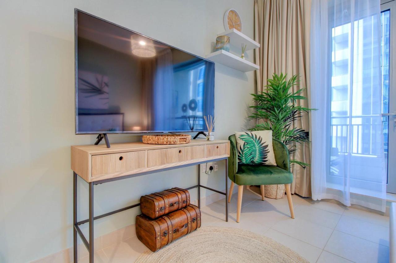 Durrani Homes - Luxurious Studio Near Dubai Mall With Pool View المظهر الخارجي الصورة